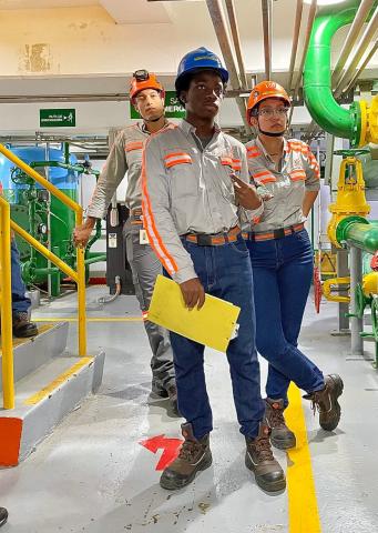 Running lean: Celsia employs 20 full time employees at Calima. The professional disciplines include electrical, mechanical, and civil engineers. Support staff is contracted as needed. 