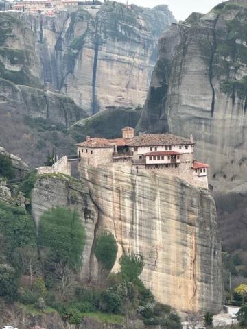 While exploring the monastery, many other monasteries were visible on other cliffs in the area.